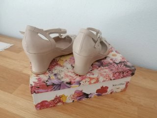 Zapatos piel beige, 37