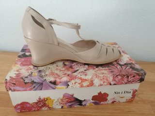 Zapatos piel beige, 37