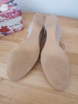 Zapatos piel beige, 37