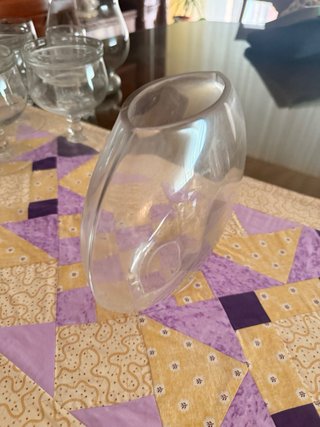 2 jarrones de cristal transparentes
