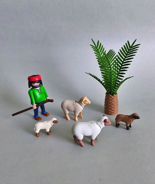 Playmobil Pastor De Ovejas Con Palmera Belén.