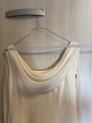 Vestido de novia color marfil