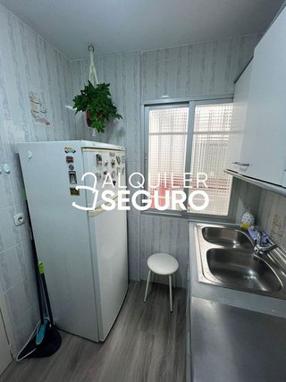 Piso en alquiler en Pueblo Nuevo en Madrid