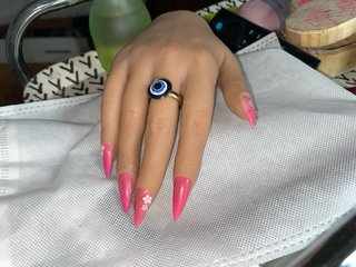 Mano silicona para uñas con soporte