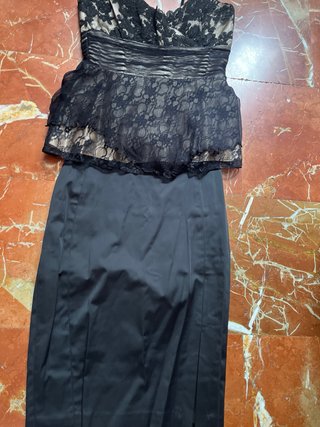 Conjunto top y falda encaje negro