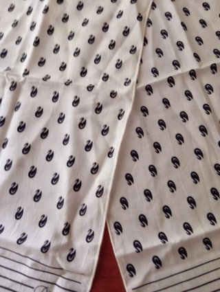 Pañuelo Daniel Duval Beige