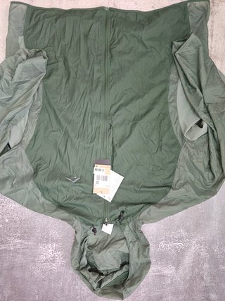 Chaqueta Nike Trail Aireez con capucha