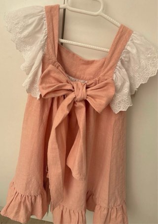 Vestido salmón con volantes talla 10