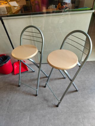 Taburetes de cocina plegables (2 unidades)