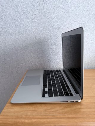 MacBook Air 13 i5 SSD + Office 2019