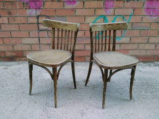 2 Sillas Madera Vintage