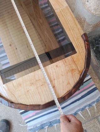 Mesa de centro de madera y cristal