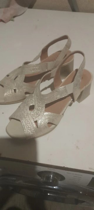 Sandalias verano mujer beige/dorado