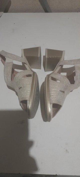 Sandalias verano mujer beige/dorado