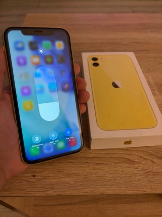 iPhone 11 128GB Giallo Come Nuovo