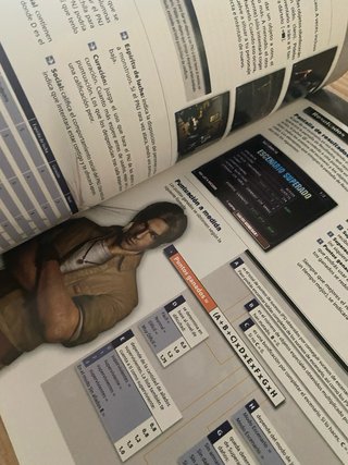 Guía Oficial del videojuego Resident Evil Outbreak