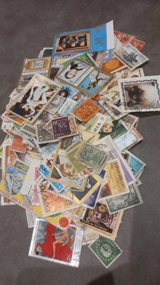 Lote 400 sellos usados del mundo