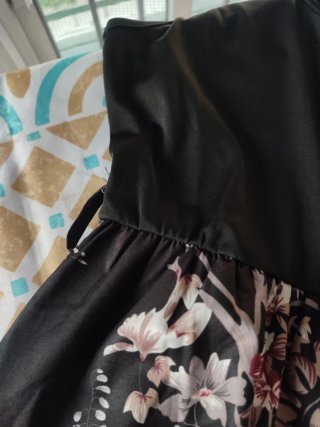 Mono largo floral negro y rosa Talla XL
