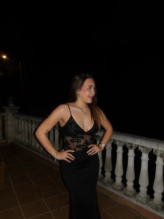 Vestido negro elegante