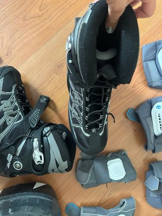 Patines Fila Talla 44 con Casco y Protecciones