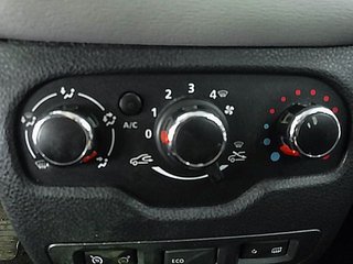 Dacia Lodgy Laureate TCe 85 kW (115 CV)