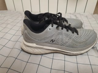New Balance Taglia 43 Grigio/Nero