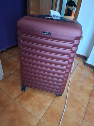 Maleta de viaje sin estrenar