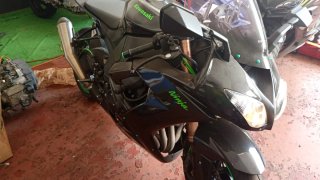 Kawasaki ZX10R 2008 Negra