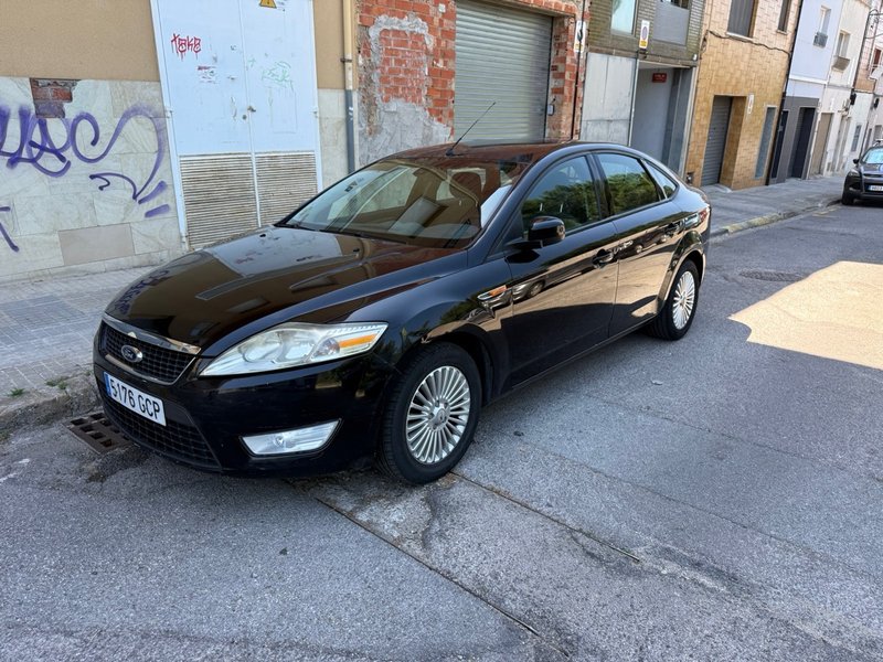 Ford Mondeo 2009 - foto 1