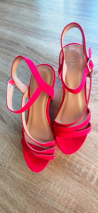 Sandalias Flyfor tacón plataforma rojas