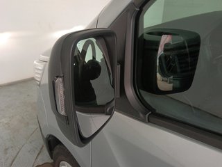 Renault Trafic Authentic Largo Energy Blue dCi 110 kW (150 CV)