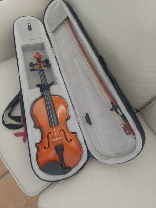 Violín 1/2 principiantes con arco y funda