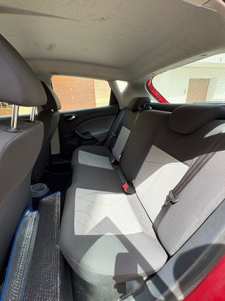 SEAT Ibiza 2013 1.6 TDI (90 CV)