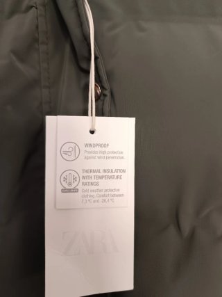 Anorak acolchado Zara engomado windproof talla XL
