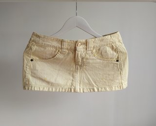 Minifalda vaquera amarilla