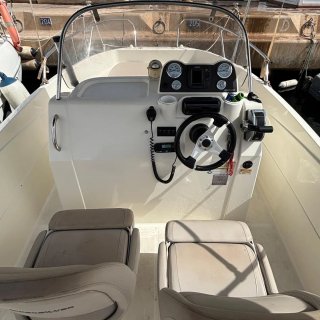 Barco Quicksilver