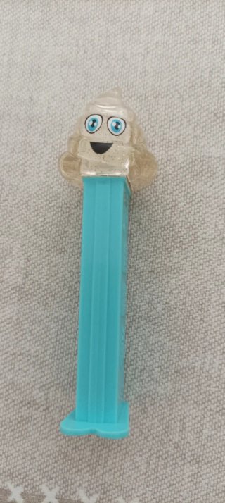 Dispensador pez