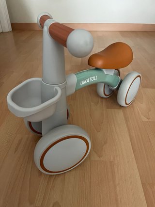 Bicicleta de equilibrio sin pedales