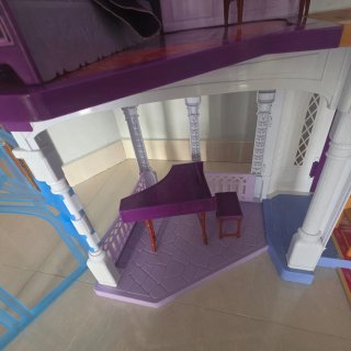 Castillo Arandelle Frozen XL con muñecas