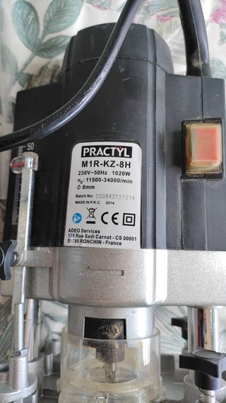 Fresadora vertical Practyl M1R-KZ-8H 1020W