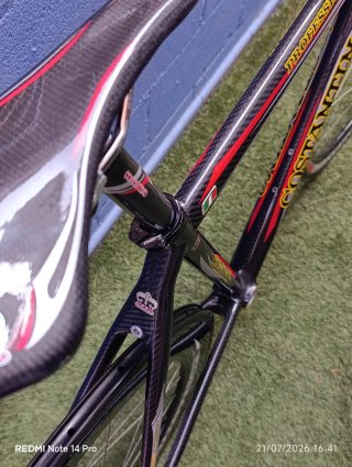 Cuadro + llantas COSTANTINO PROFESSIONAL Carbono.