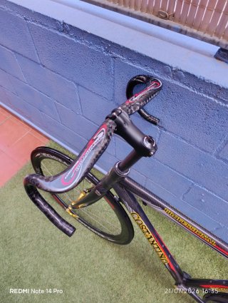 Cuadro + llantas COSTANTINO PROFESSIONAL Carbono.