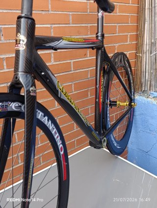 Cuadro + llantas COSTANTINO PROFESSIONAL Carbono.