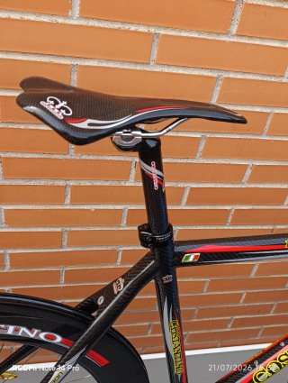 Cuadro + llantas COSTANTINO PROFESSIONAL Carbono.