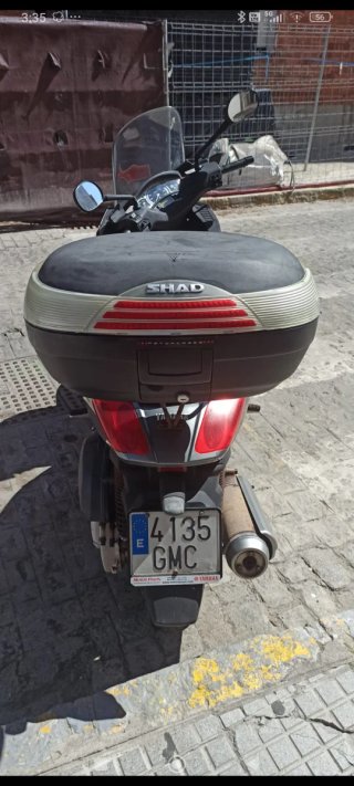 Yamaha XMAX 250 vendo o cambio