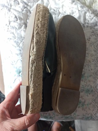 Sandalias planas verde militar