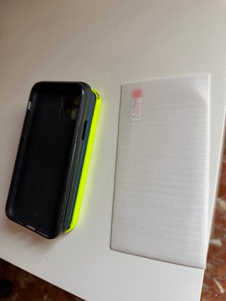 iPhone 11 Pro in verde oliva