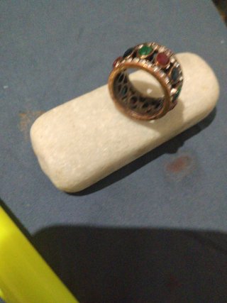 Anillo cobre piedras multicolor