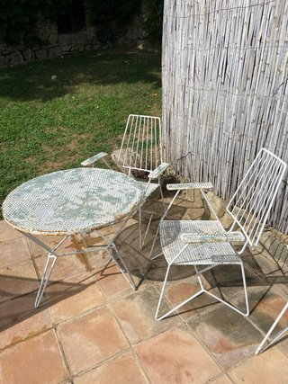 Tavolo e 2 Sedie da Giardino Mathieu Mategot