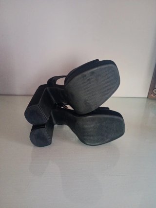 Sandalias XTI Negras Talla 36